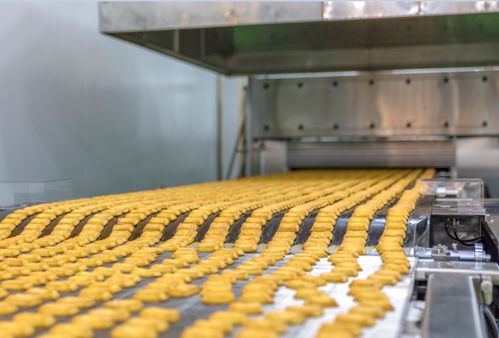 春光食品杠上椰樹椰汁,誰是海南最貴的 椰子